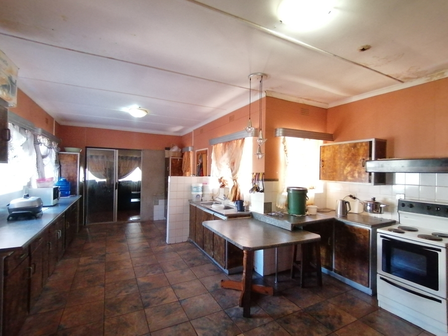 4 Bedroom Property for Sale in Stilfontein Ext 4 North West